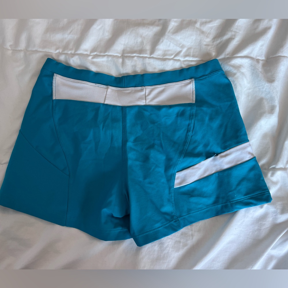 Workout shorts - Picture 2 of 3